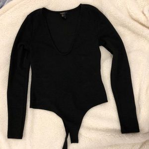 Black long sleeve bodysuit